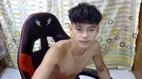 Snapshot of itzme_john chatting on 03-07-26, 06:21 itzme_john online show from 03-07-26, 06:21