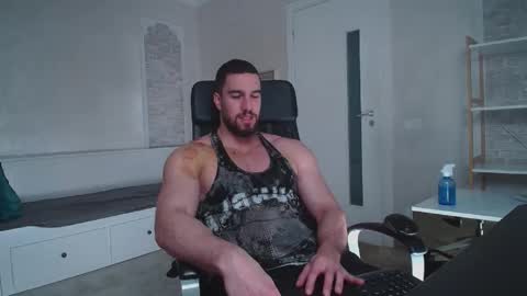 IvanHydee online show from 03-09-26, 05:44