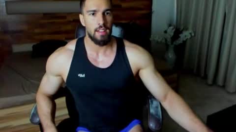 Snapshot of ivanhydee chatting on 06-13-26, 04:43 IvanHydee online show from 06-13-26, 04:43