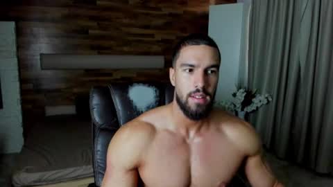 IvanHydee online show from 07-08-26, 04:17