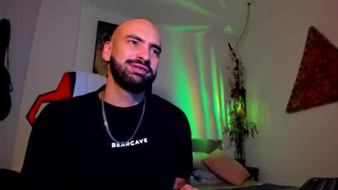 ivan online show from 04-28-26, 02:27