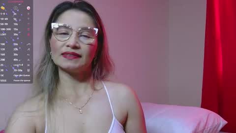 Snapshot of ivanna__deer chatting on 09-29-25, 12:10 ivanna__deer online show from 09-29-25, 12:10