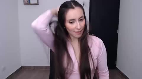 Snapshot of ivanna_angel chatting on 09-26-25, 03:05 Ivanna angel online show from 09-26-25, 03:05