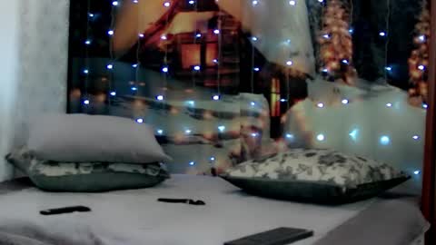 Snapshot of ivettasplash chatting on 12-21-24, 03:25 IrennaSplash online show from 12-21-24, 03:25