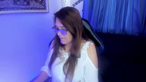 IVETTE online show from 06-10-26, 06:18