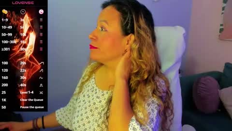 Snapshot of ivonne_4 chatting on 03-13-26, 01:18 Ivonne online show from 03-13-26, 01:18