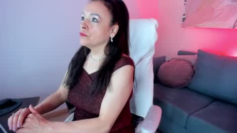 Ivonne online show from 06-11-26, 01:20