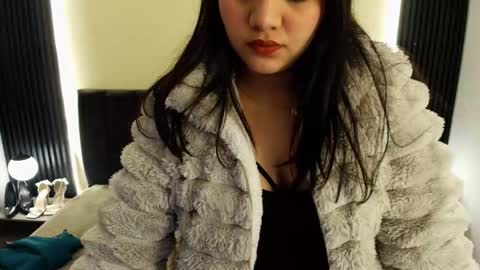 I V O N N E R O S S online show from 03-19-26, 12:20