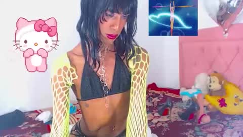 ivonneth online show from 04-28-26, 04:39