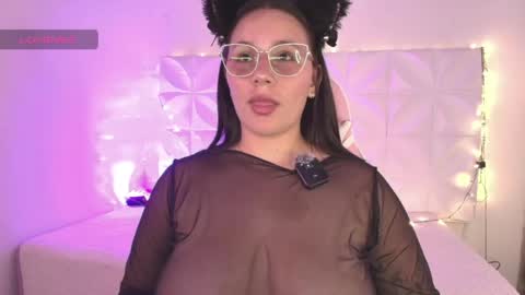 Snapshot of ivonnygoldie chatting on 04-14-26, 11:11 Ivonny online show from 04-14-26, 11:11