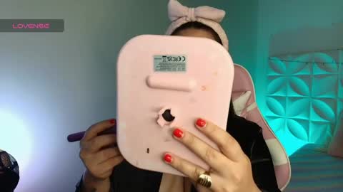Snapshot of ivonnygoldie chatting on 05-15-26, 01:45 Ivonny online show from 05-15-26, 01:45