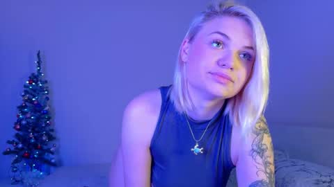 Snapshot of ivory_soule chatting on 12-18-25, 06:03 ivory_soule online show from 12-18-25, 06:03