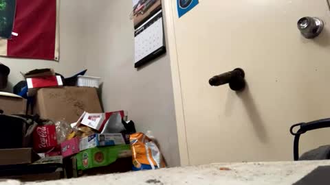 Snapshot of ivorycum chatting on 01-14-26, 01:33 IvoryCum online show from 01-14-26, 01:33