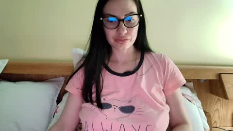 Ivory online show from 12-22-24, 03:11