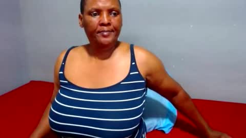 Snapshot of ivorytits48 chatting on 02-12-25, 04:33 IVORYTITS48 online show from 02-12-25, 04:33