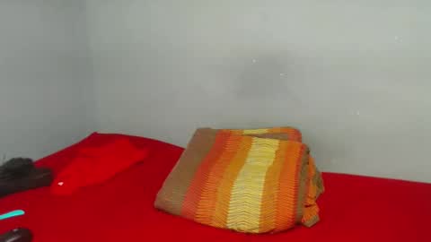 Snapshot of ivorytits48 chatting on 02-16-25, 02:54 IVORYTITS48 online show from 02-16-25, 02:54