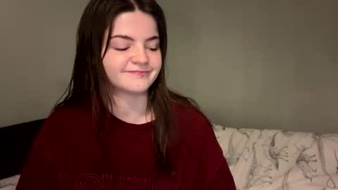 Snapshot of ivy2108 chatting on 03-20-26, 08:46 ivy2108 online show from 03-20-26, 08:46