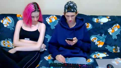 Ivy and Lester online show from 09-30-25, 08:58