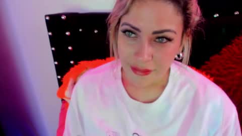 Snapshot of ivy__taylorr chatting on 02-10-25, 12:08 Diana Rojas online show from 02-10-25, 12:08