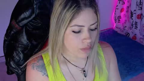 Snapshot of ivy__taylorr chatting on 10-22-25, 12:33 Diana Rojas online show from 10-22-25, 12:33