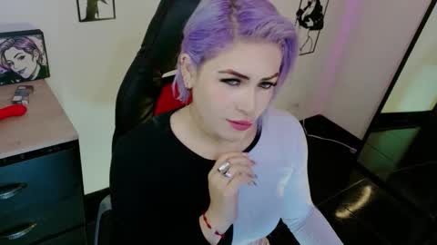 Snapshot of ivy__taylorr chatting on 02-04-26, 05:57 Diana Rojas online show from 02-04-26, 05:57