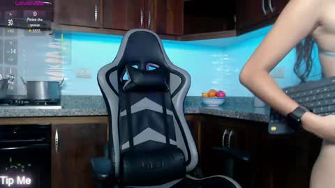 Snapshot of ivy_heat chatting on 05-08-26, 01:55 Ivy Heat online show from 05-08-26, 01:55