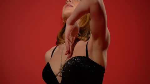 Snapshot of ivy_whyte chatting on 03-07-25, 02:57 Ivy online show from 03-07-25, 02:57