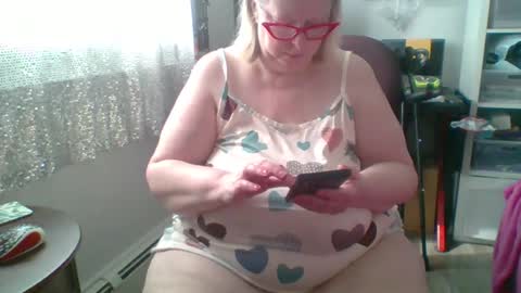 ivyjane3522 online show from 07-02-26, 12:44