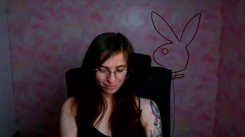 Snapshot of ivynoir_ chatting on 06-21-26, 11:29 Ivy online show from 06-21-26, 11:29