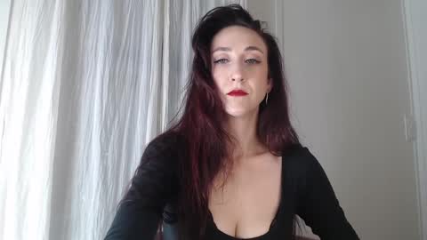 Snapshot of ivyrosiex chatting on 06-03-26, 02:55 Ivy Rosie online show from 06-03-26, 02:55