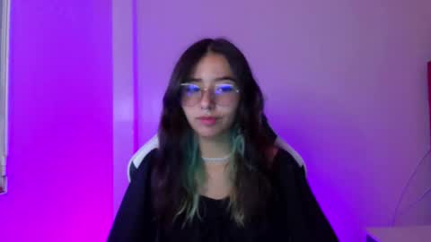 Snapshot of ivystone_ chatting on 02-04-26, 09:53 Ivy online show from 02-04-26, 09:53