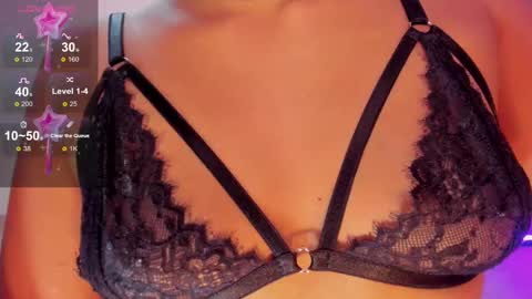 Snapshot of ivyy_moon chatting on 03-10-25, 05:43 ivyy_moon online show from 03-10-25, 05:43