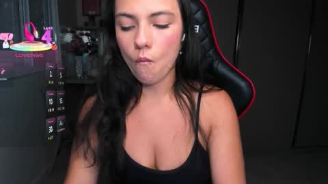 Ivvy online show from 02-25-26, 09:02