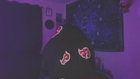 Snapshot of ivyy_sinss chatting on 02-15-26, 12:51 Amiee online show from 02-15-26, 12:51