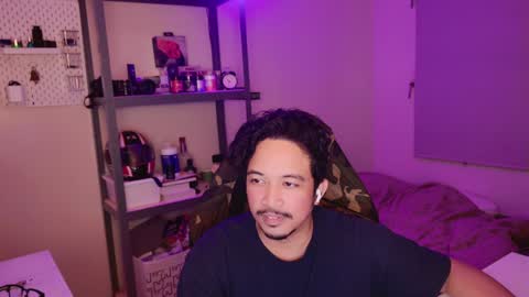 Snapshot of iwasd3nse chatting on 12-22-24, 08:27 iwasd3nse online show from 12-22-24, 08:27