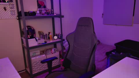 Snapshot of iwasd3nse chatting on 01-31-25, 05:19 iwasd3nse online show from 01-31-25, 05:19