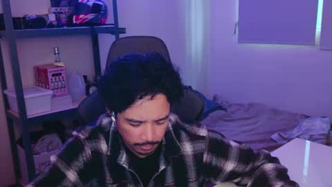 Snapshot of iwasd3nse chatting on 03-05-25, 06:45 iwasd3nse online show from 03-05-25, 06:45