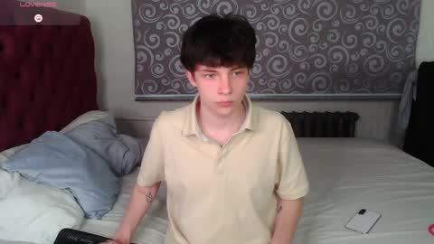 Maxim online show from 04-05-26, 04:26