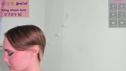 Snapshot of ixsi chatting on 09-16-25, 01:56 Nina online show from 09-16-25, 01:56