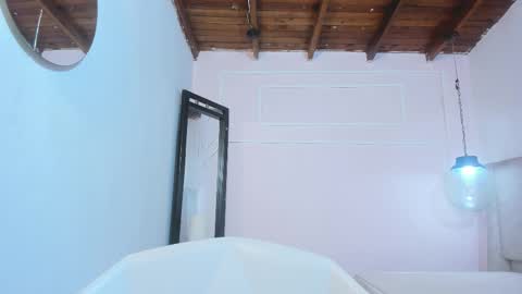 izelevans online show from 03-20-26, 12:10