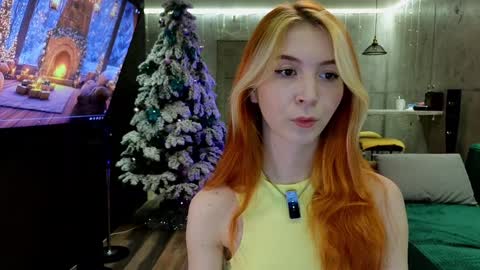 Snapshot of izi_fox chatting on 12-19-24, 03:19 izi online show from 12-19-24, 03:19