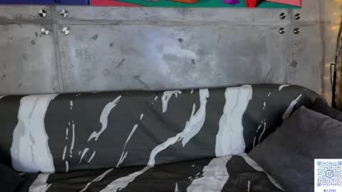 izi online show from 04-08-26, 04:18