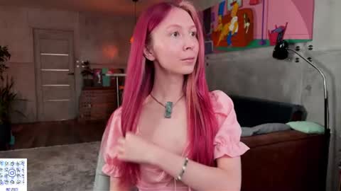 Snapshot of izi_fox chatting on 06-22-26, 01:41 izi online show from 06-22-26, 01:41