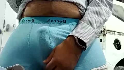 izmirjigolohizmetleri online show from 11-07-25, 05:46