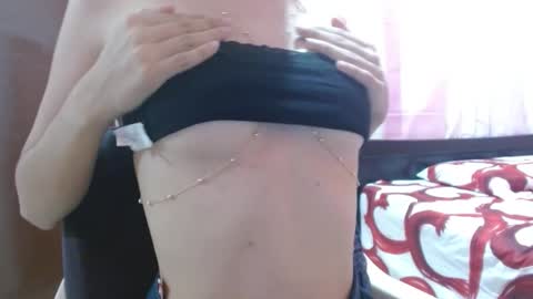 Izzyy online show from 11-20-25, 06:51