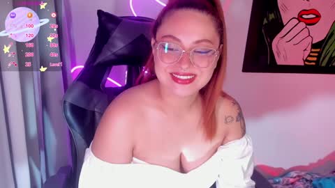 hot izys online show from 02-02-25, 09:23