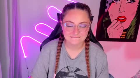 hot izys online show from 03-09-25, 10:19