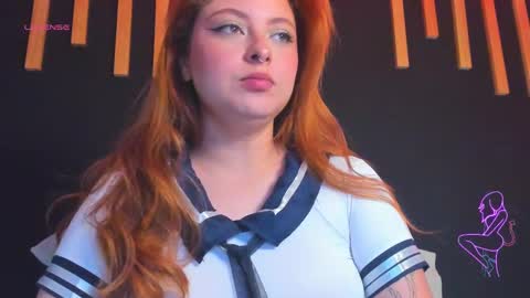 hot izys online show from 09-11-25, 06:35