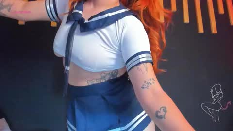 hot izys online show from 10-18-25, 06:26