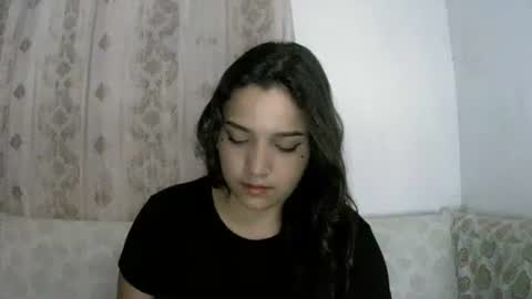 izzy_32 online show from 02-10-26, 06:39